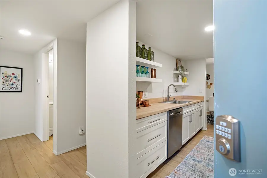 14331 124th Avenue Ne #C26, Kirkland, WA 98034 - #2