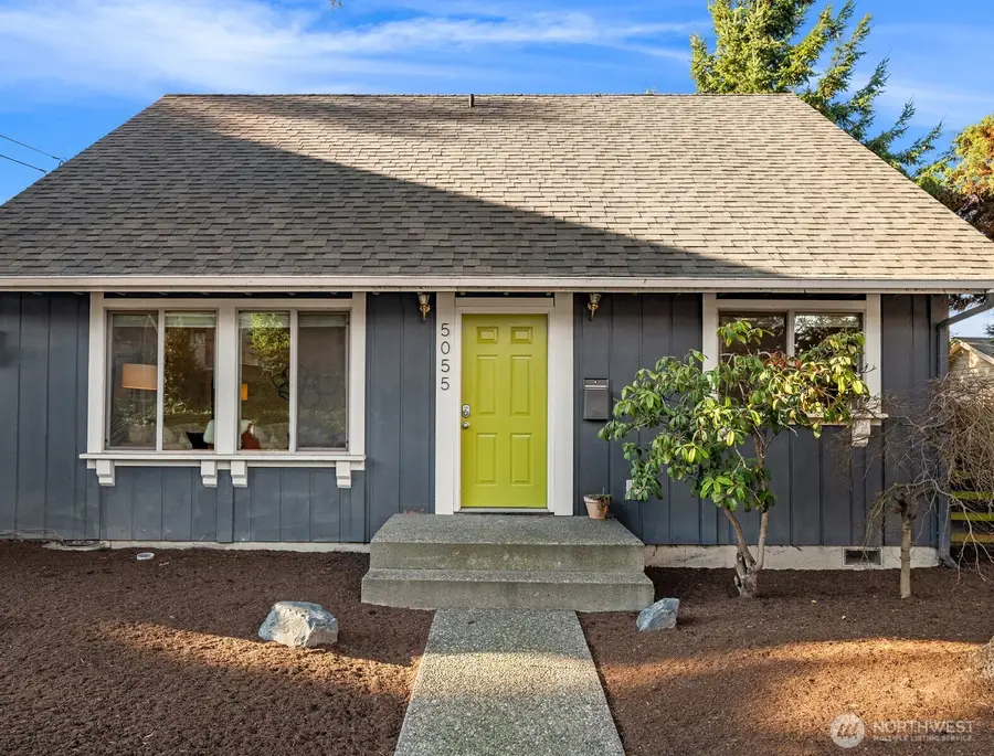 5055 7th Avenue Ne, Seattle, WA 98105 - Image #2