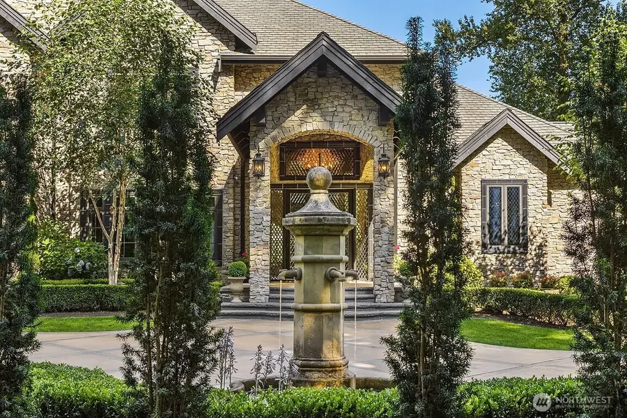 20220 NE 133rd Street, Woodinville, WA 98077 - Image #3