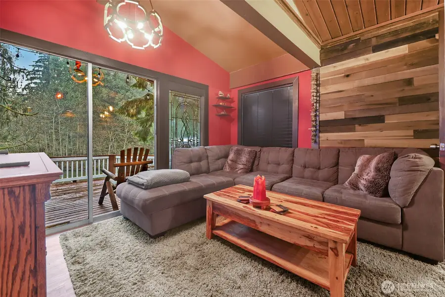 13109 Crystal Springs Dr, Granite Falls, WA 98252 - #3