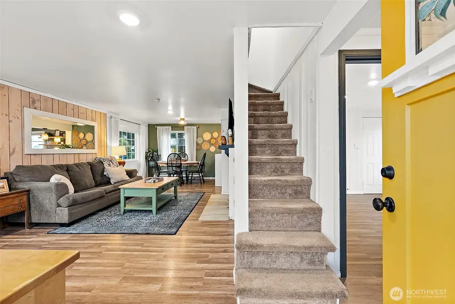 521 114th Street S, Tacoma, WA 98444 - Image #3