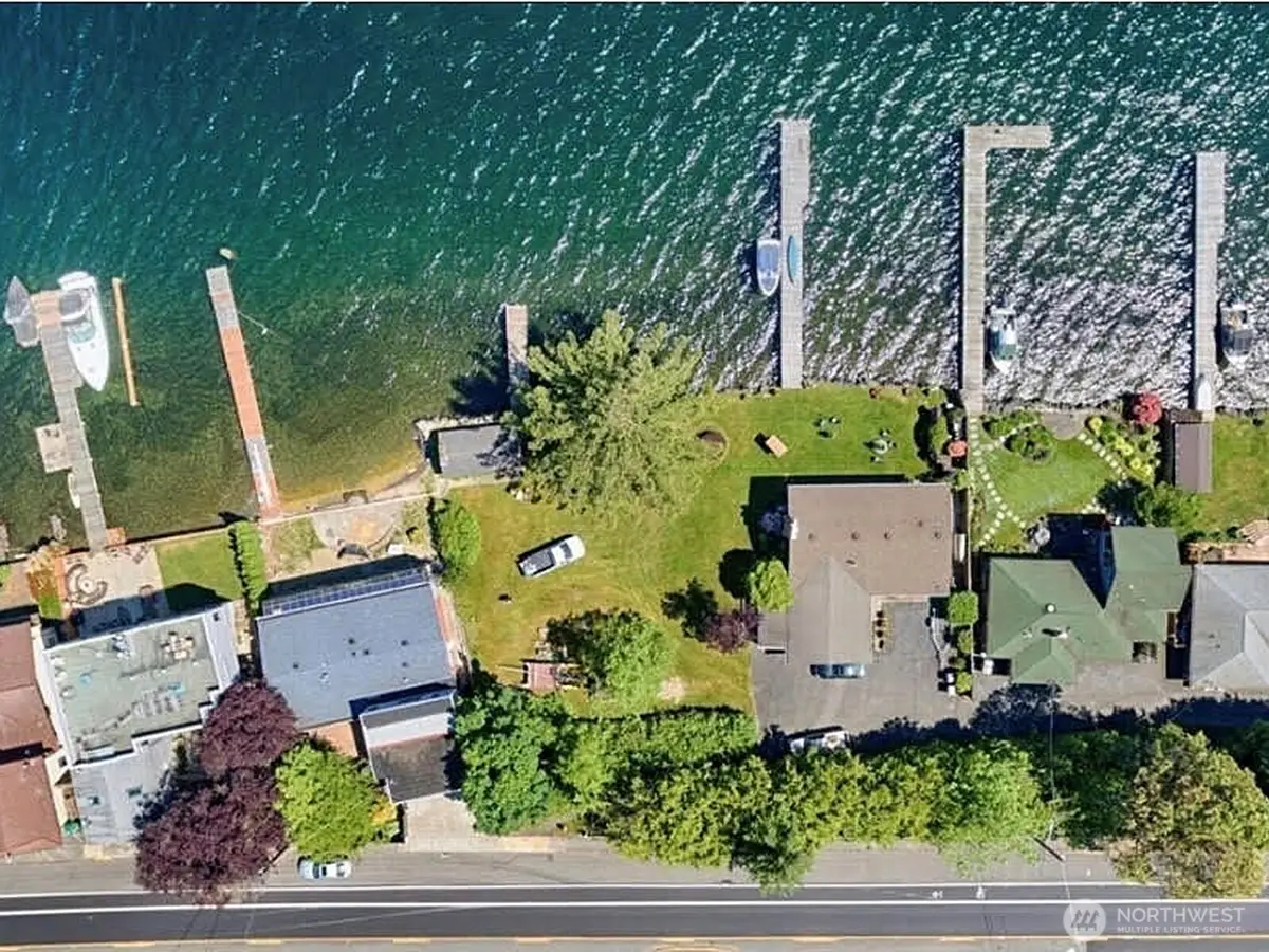 11136 Rainier Avenue S, Seattle, WA 98178 - Image #1