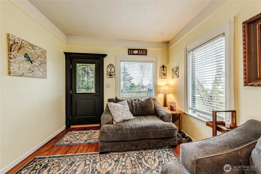 1116 E Marine View Drive, Everett, WA 98201 - Image #3