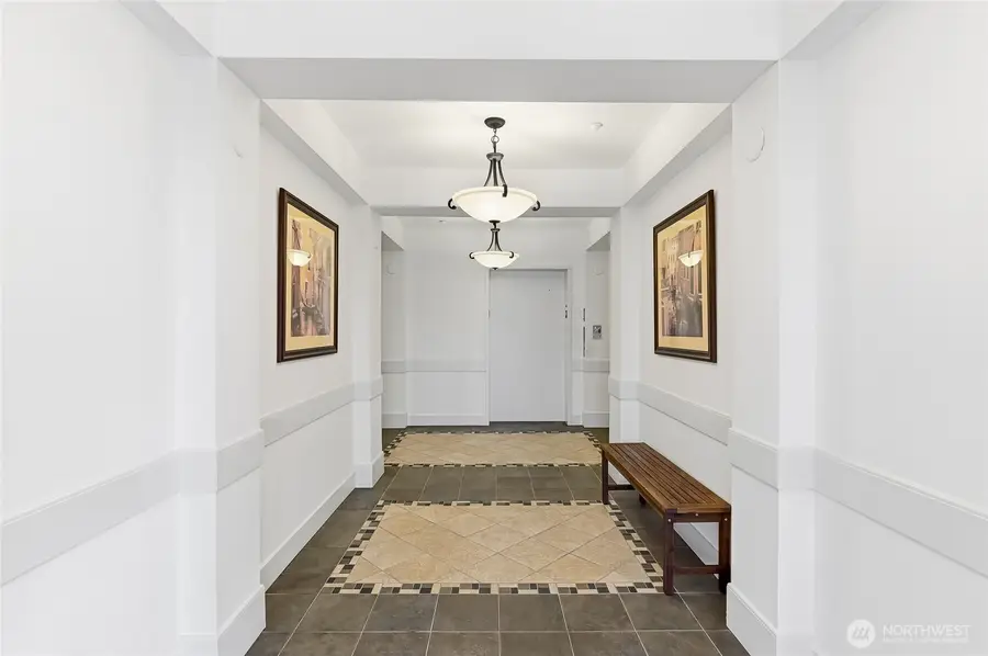 23924 NE 115th Lane #304, Redmond, WA 98053 - #3