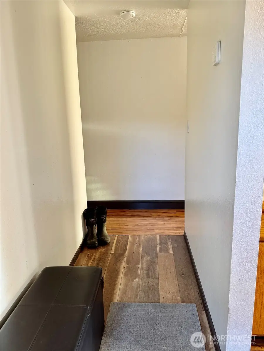 3175 Pennsylvania Street, Longview, WA 98632 - Image #2