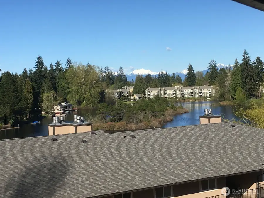 323 75th Street Se #B10, Everett, WA 98203 - #3