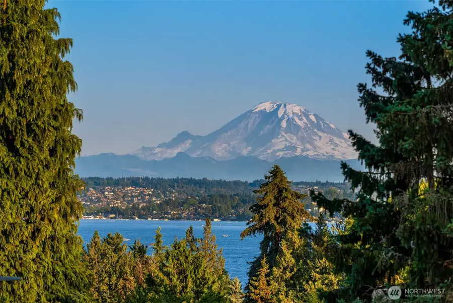 6070 Seward Park Avenue S, Seattle, WA 98118 - #2