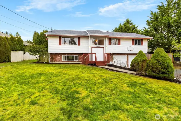 9015 45th Place W, Mukilteo, WA 98275