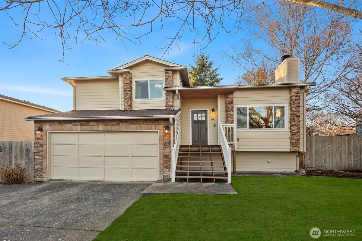 14401 82nd Avenue Ne, Kirkland, WA 98034 - #1