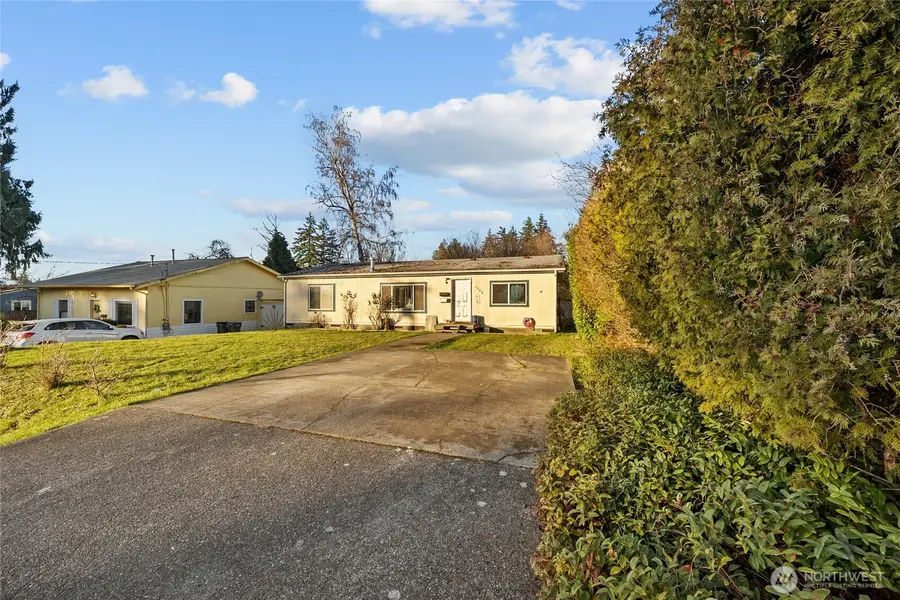 1246 Ivy Road, Bremerton, WA 98310 - #2