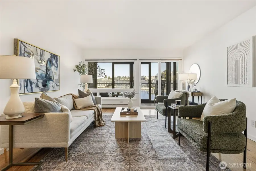 515 S Lake Street #204, Kirkland, WA 98033 - #3