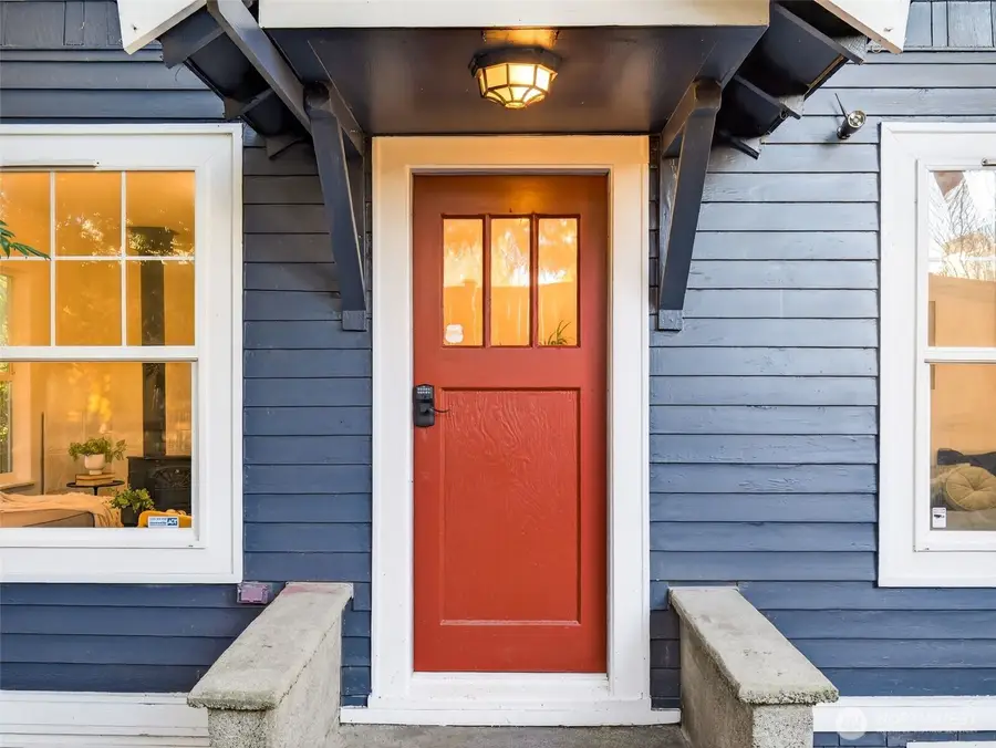 8859 20th Avenue Sw, Seattle, WA 98106 - #2