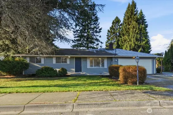 1107 S Spruce Street, Burlington, WA 98233