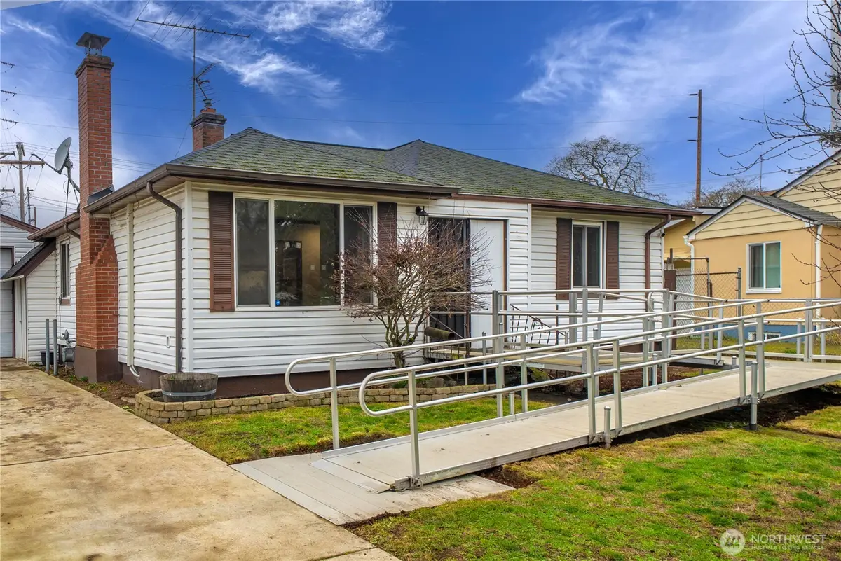 18 Oak Park Drive Sw, Lakewood, WA 98499 - #1