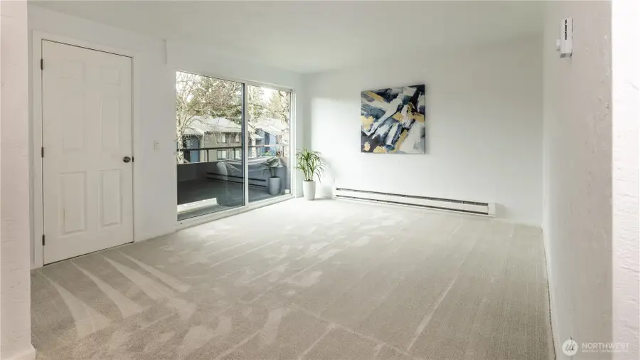 2100 N 106th #307, Seattle, WA 98133 - #3