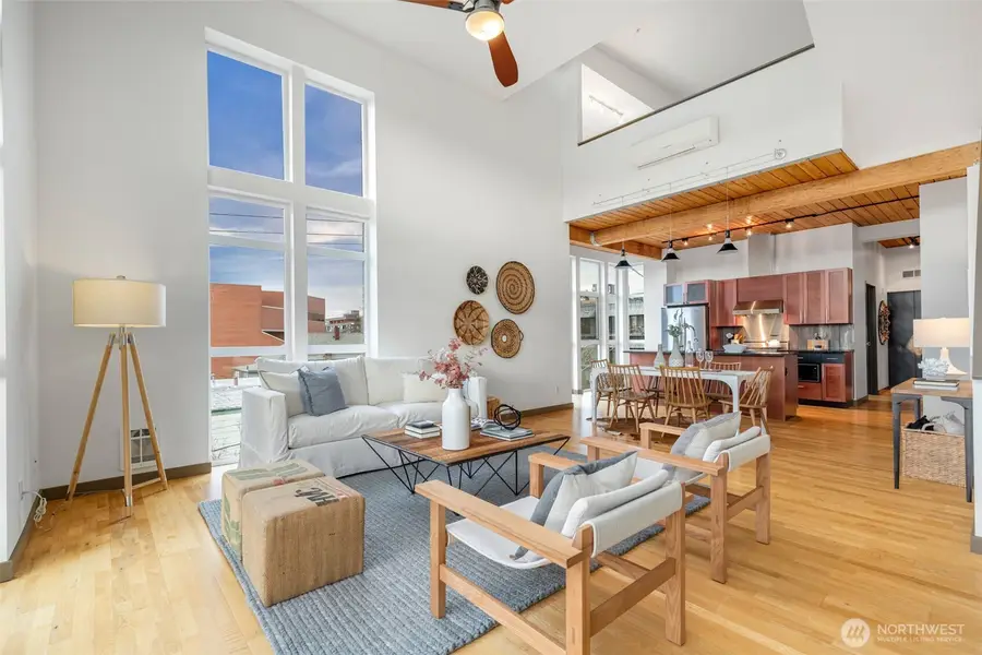 125 E Lynn Street #301, Seattle, WA 98102 - Image #3