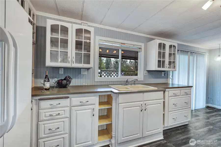 18425 NE 95th Street, Redmond, WA 98052 - #2