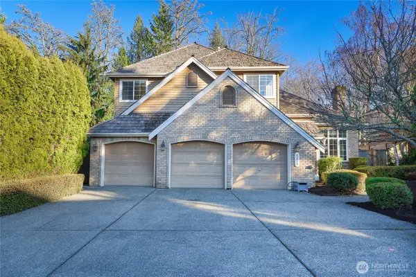 5810 Mont Blanc Pl Nw, Issaquah, WA 98027