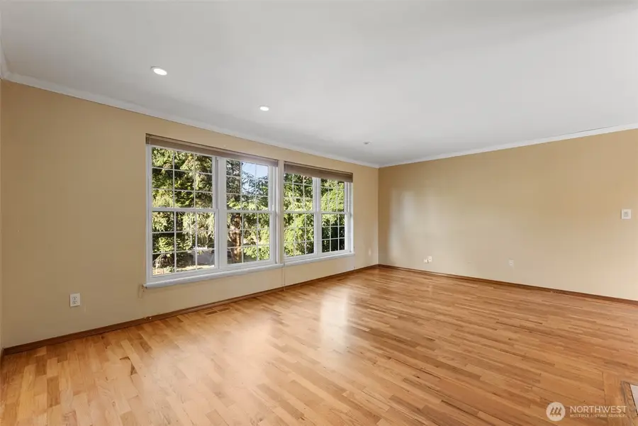 20310 5th Avenue Nw, Shoreline, WA 98177 - #3