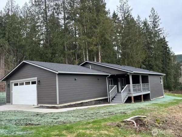 7421 284th Street Ne, Arlington, WA 98223