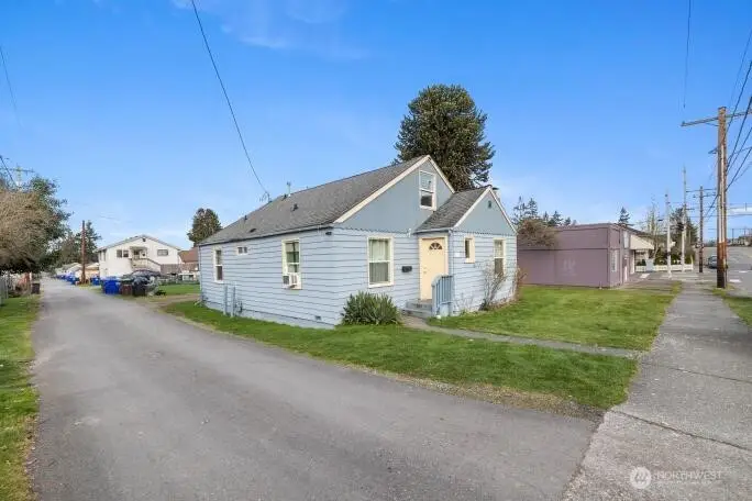 3013 19th Street, Everett, WA 98201 - #2