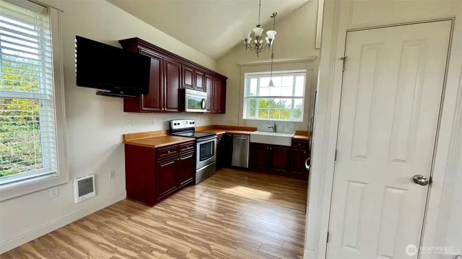 493 Ocean Spray Street Sw #D, Ocean Shores, WA 98569 - Image #3