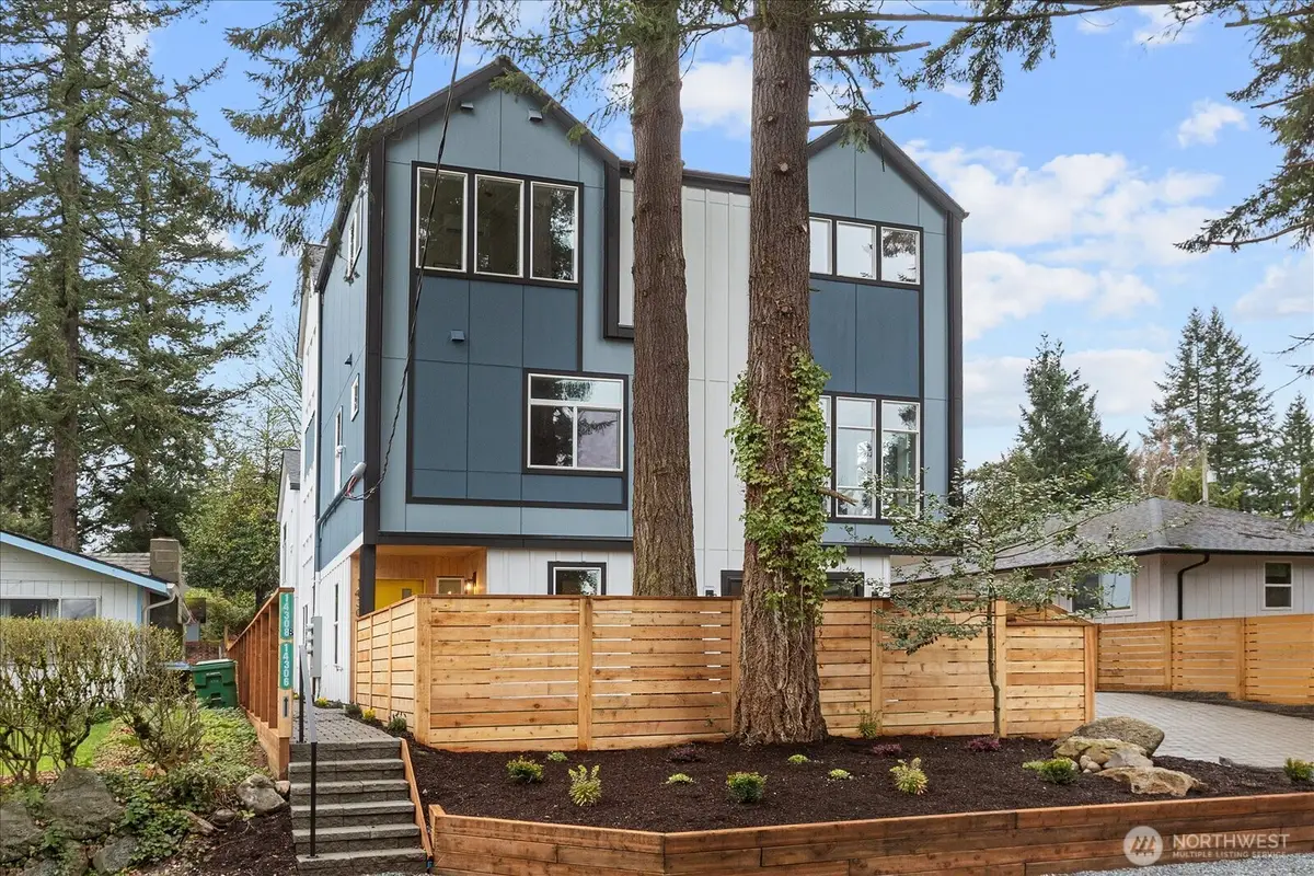 14308 Roslyn Place N, Seattle, WA 98133 - #1