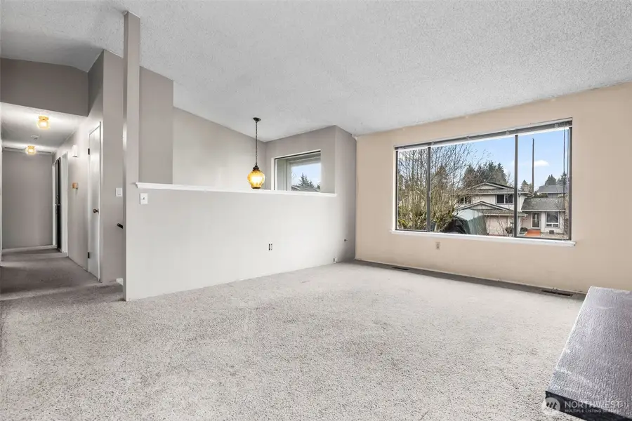 10329 99th Street Sw, Tacoma, WA 98498 - Image #2