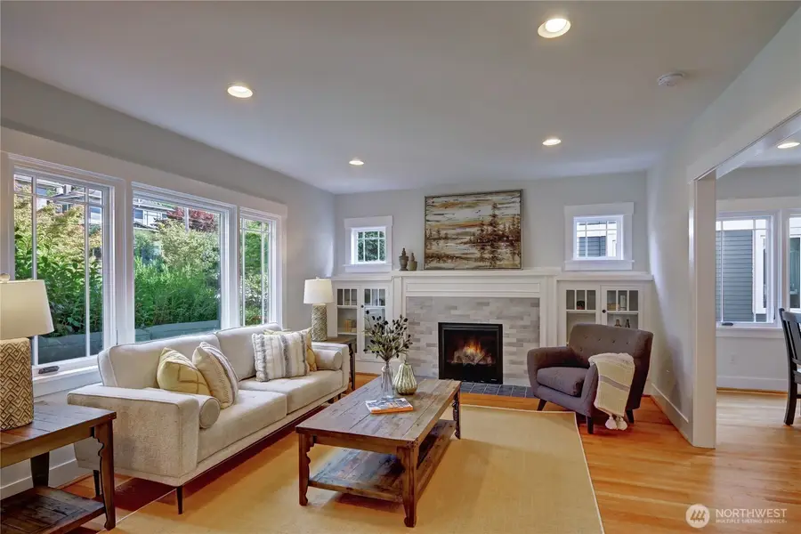 1611 10th Avenue W, Seattle, WA 98119 - #3