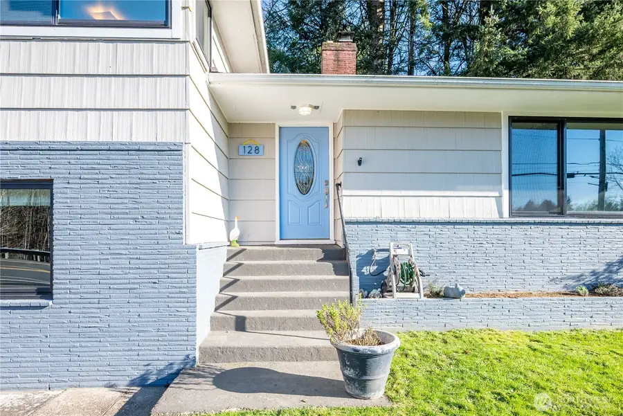 128 Alpha Drive, Longview, WA 98632 - Image #3