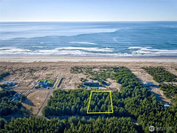 15706 J Place #13, Long Beach, WA 98631