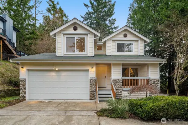20803 NE 15th Lane, Sammamish, WA 98074
