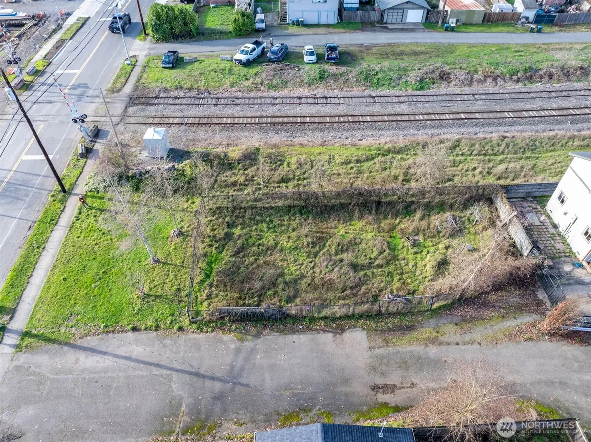 915 W 1st Street, Centralia, WA 98531 - Image #1