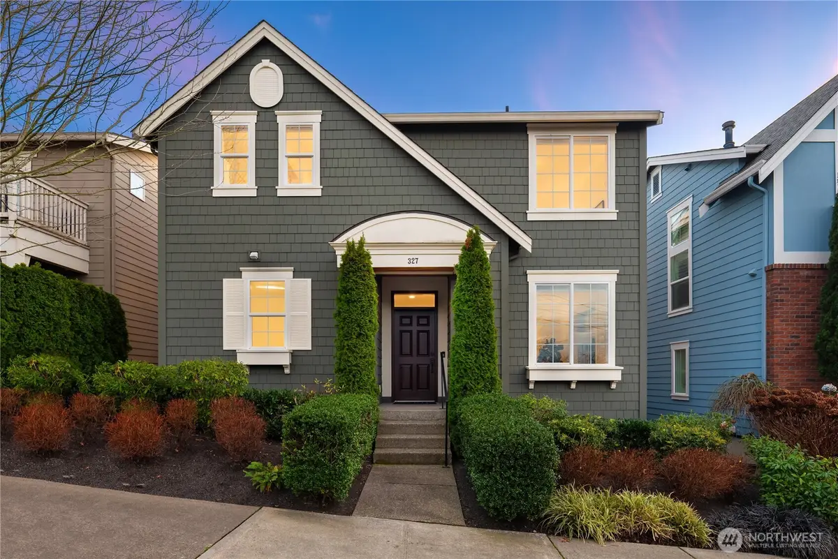 327 4th Avenue S, Kirkland, WA 98033 - #1