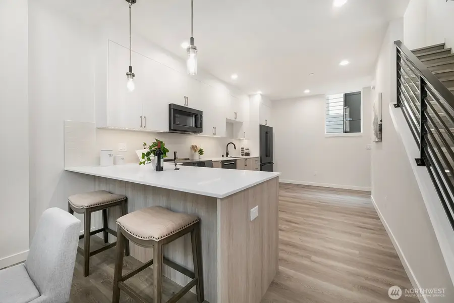 2017 W Bertona, Seattle, WA 98199 - #3