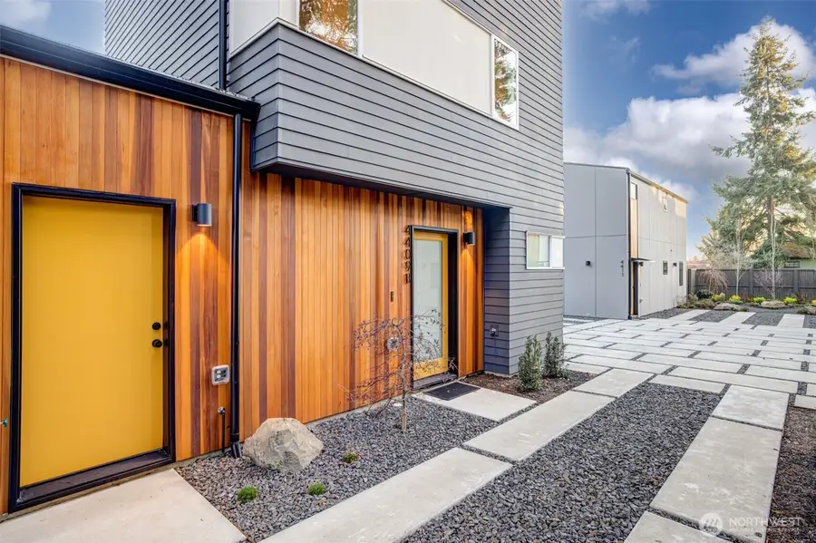 4409 S Holly Street, Seattle, WA 98118 - Image #2