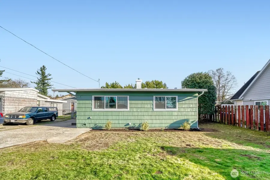 98056 768 Dayton Avenue Ne, Renton, WA 98056 - #2