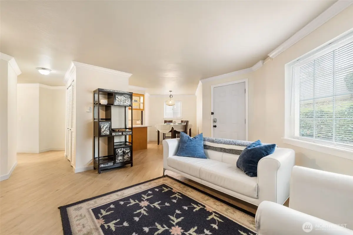 23410 18th Ave S #G101, Des Moines, WA 98198 - Image #1