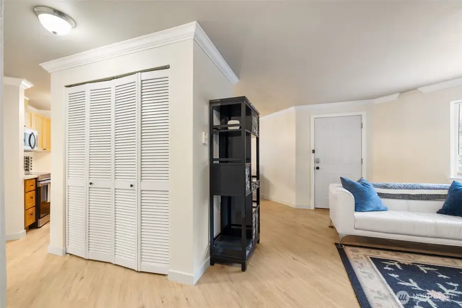 23410 18th Ave S #G101, Des Moines, WA 98198 - Image #2