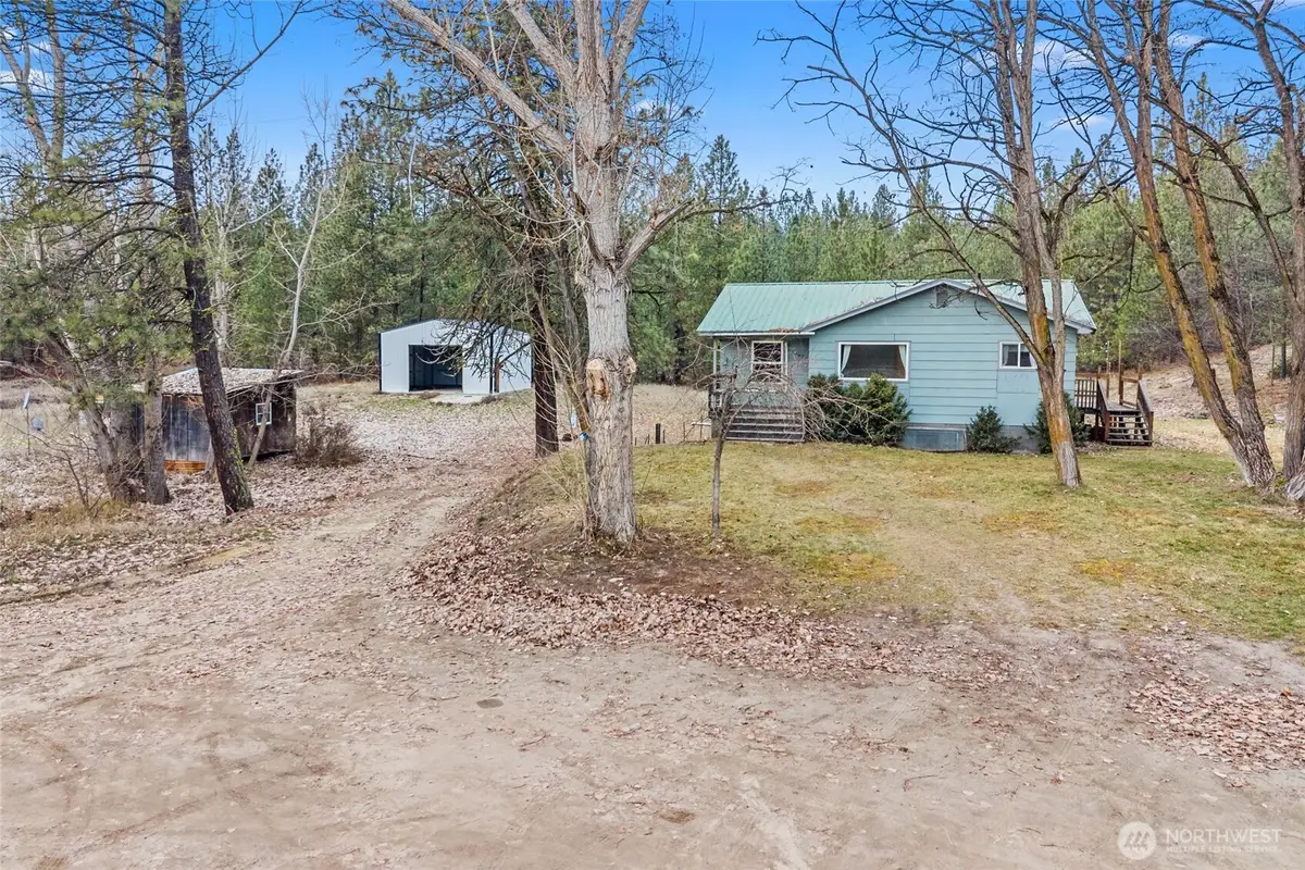 1365 N Delaware Ave, Kettle Falls, WA 99141 - Image #1