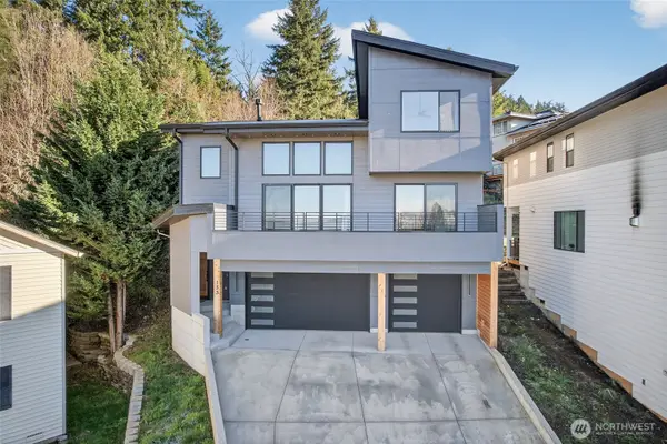 133 Cedar Falls Drive, Kelso, WA 98626