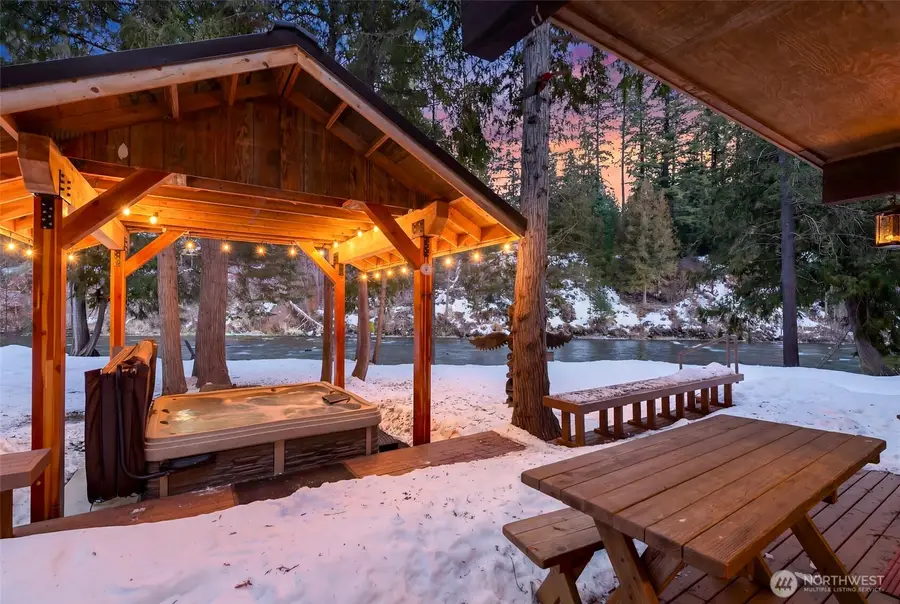 2304 Pine Tree Lane, Leavenworth, WA 98826 - Image #2