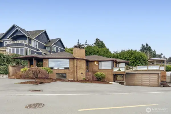 9922 Triton Drive Nw #A&B, Seattle, WA 98117