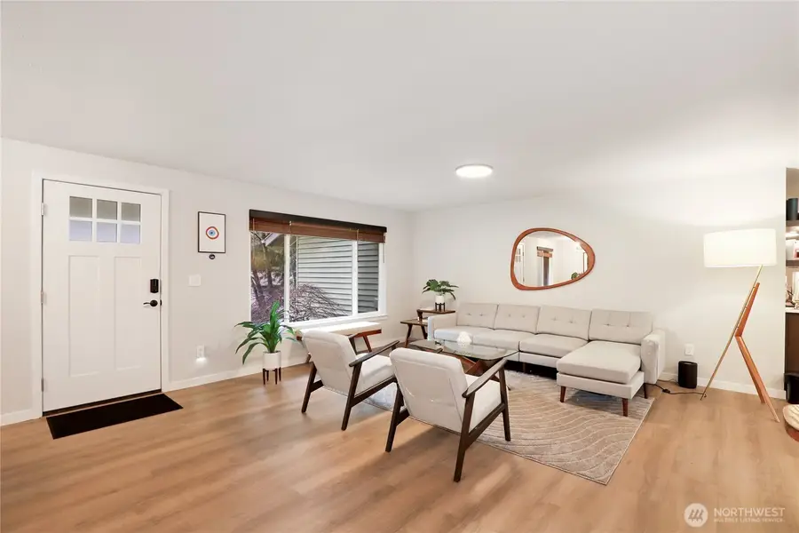 9365 Emerald Drive Se, Port Orchard, WA 98367 - Image #3