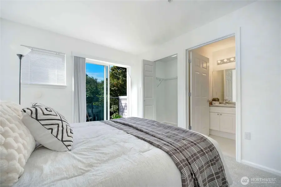 1729 12th Avenue S #201, Seattle, WA 98144 - #3