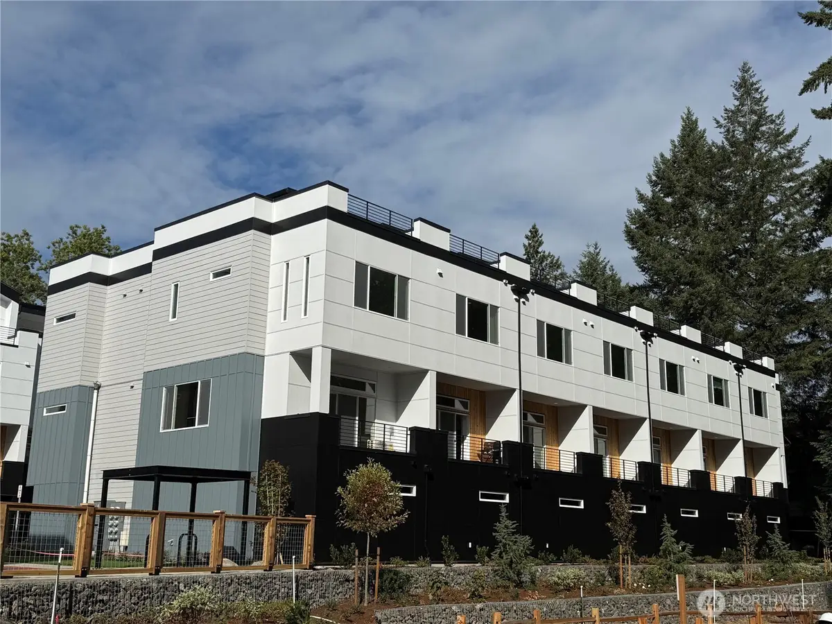 1139 129th Court Ne, Bellevue, WA 98005 - Image #1