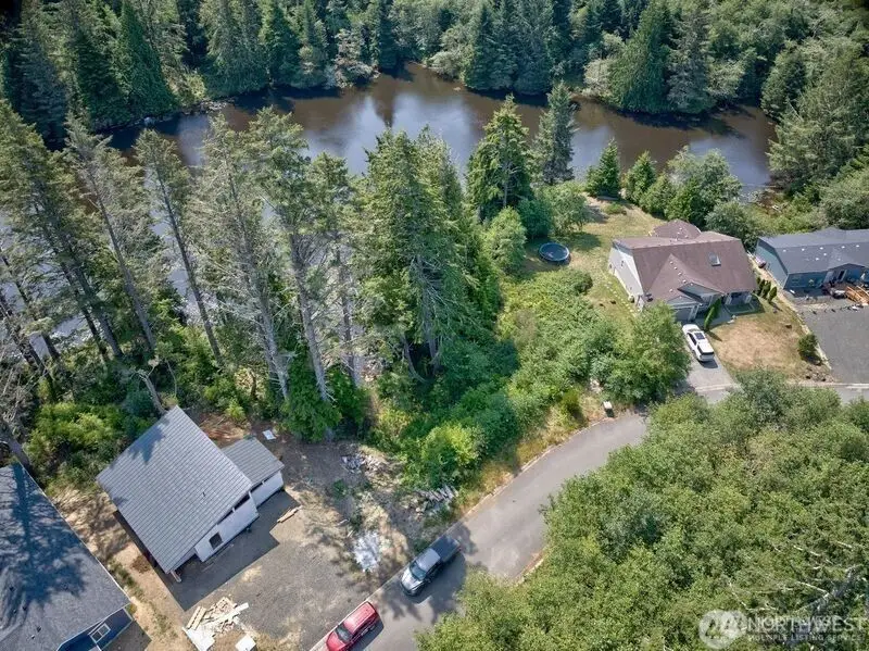 4 Sunrise Lane, South Bend, WA 98586 - Image #2
