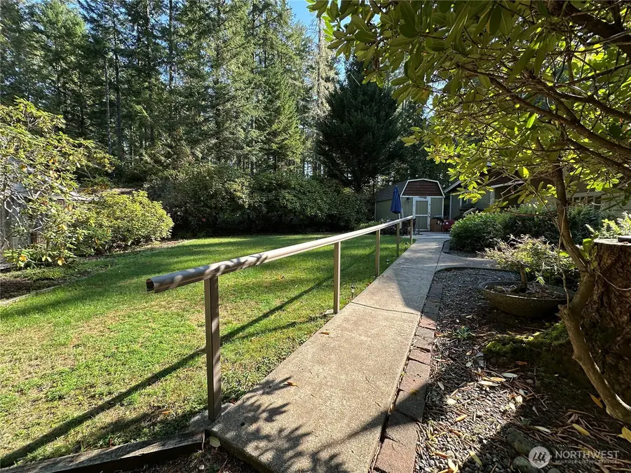 920 E Mason Lake Drive E, Grapeview, WA 98546 - #3