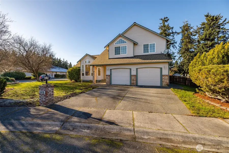2419 SW Capital Drive, Oak Harbor, WA 98277 - Image #2
