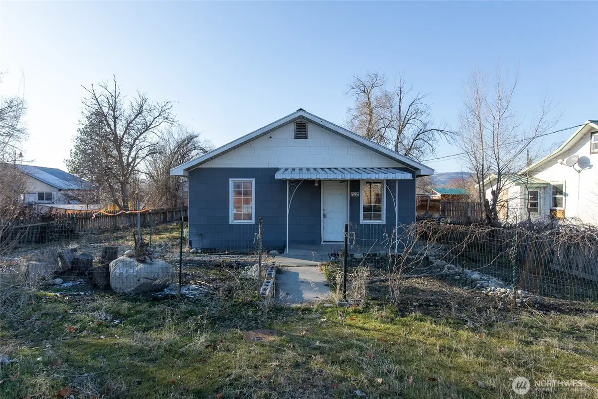 722 Jackson Street, Omak, WA 98841 - Image #1